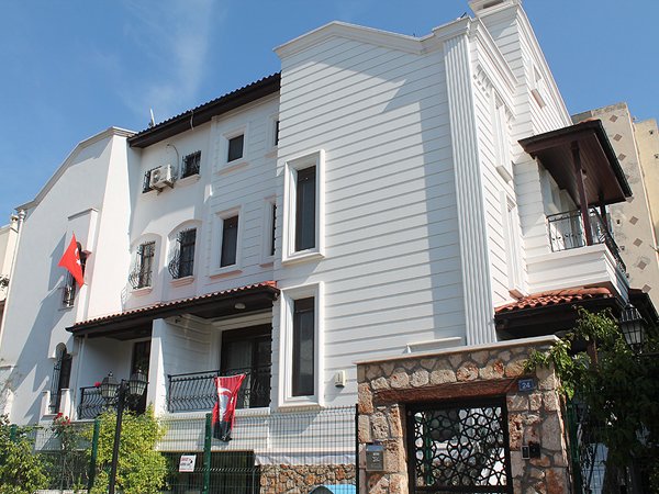 ÖZEL VİLLA ANTALYA